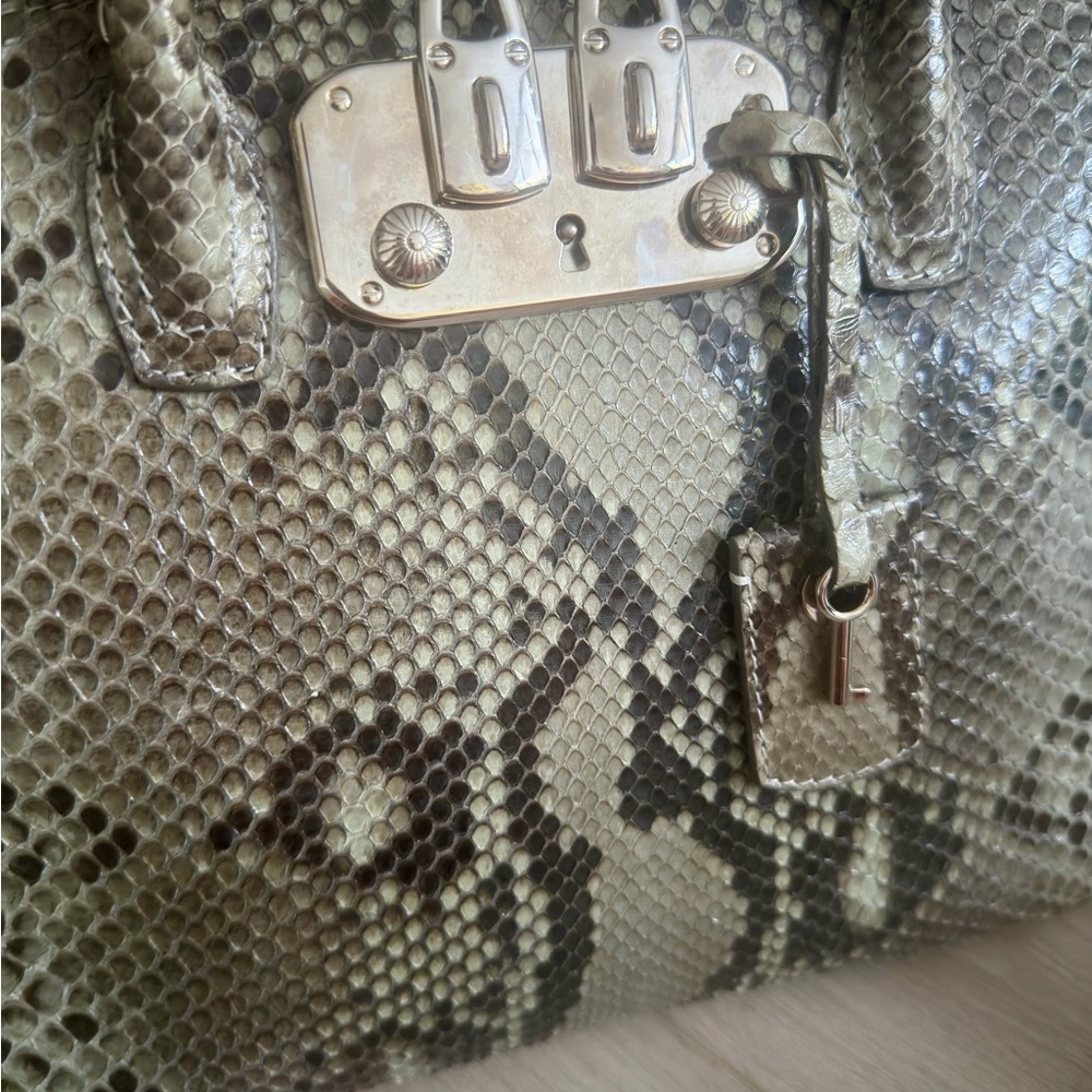 VBH PYTHON BERRA BAG WITH STRAP - Picture 3 of 16